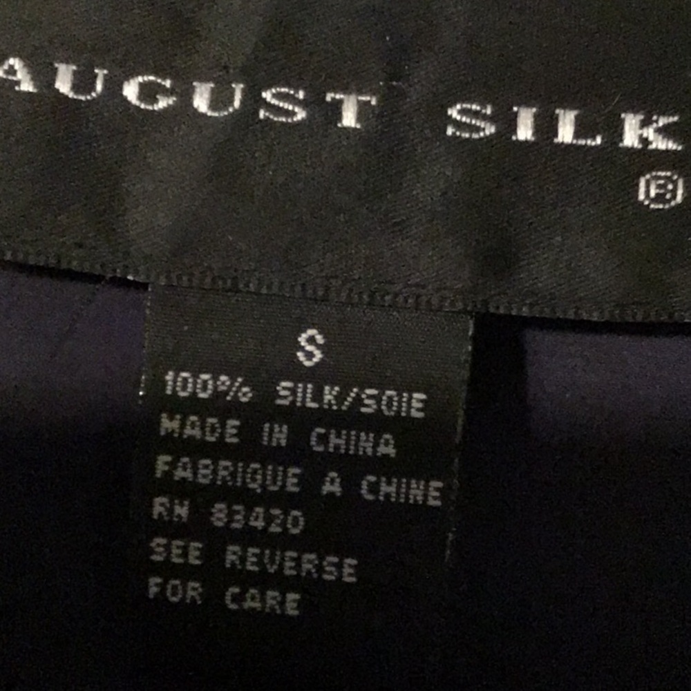 Blouse - Picture 2 of 4